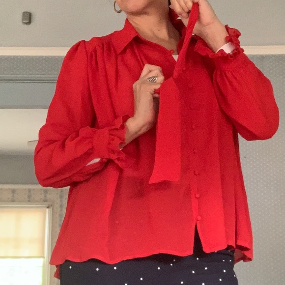 NWT Tie neck button up oversize blouse size M - Picture 17 of 17